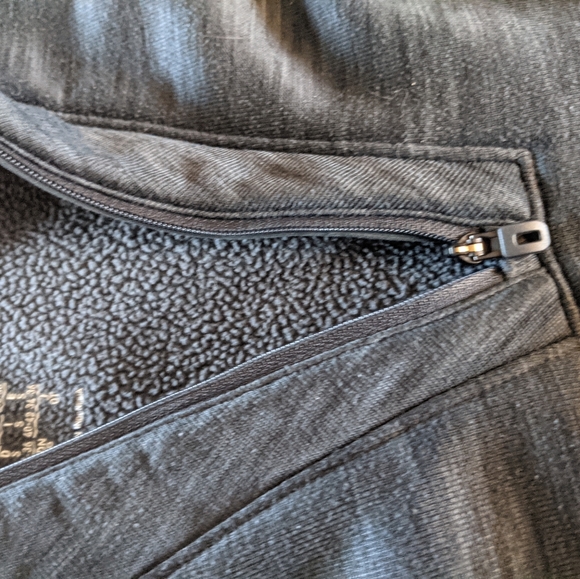 10/$15 ADIDAS quarter zip thermal - Picture 3 of 7
